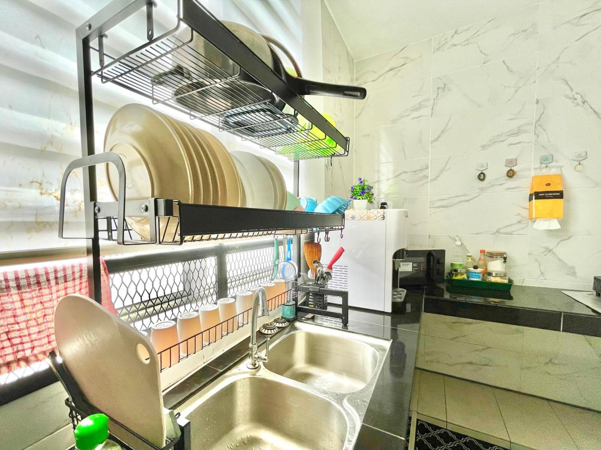 Hanan Homestay Klebang Ipoh With A View Of Mount Korbu, For Musl!M Only!! المظهر الخارجي الصورة